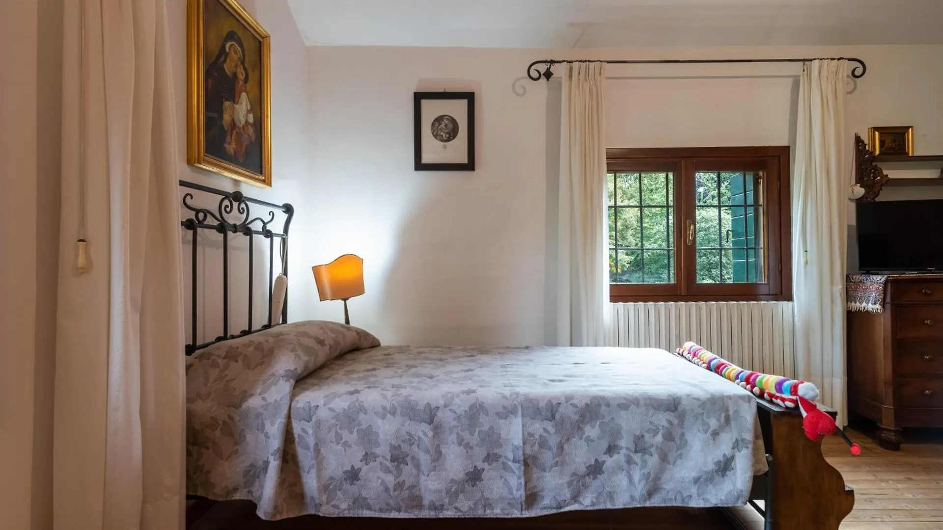 Old Well Country Mansion 3200Squarefeet Villa San Pietro Viminario