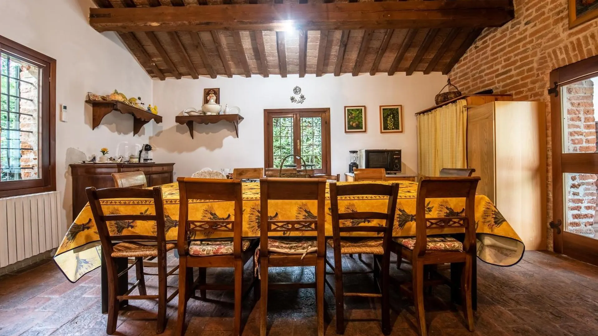 Old Well Country Mansion 3200Squarefeet Villa San Pietro Viminario 0*,  Italy