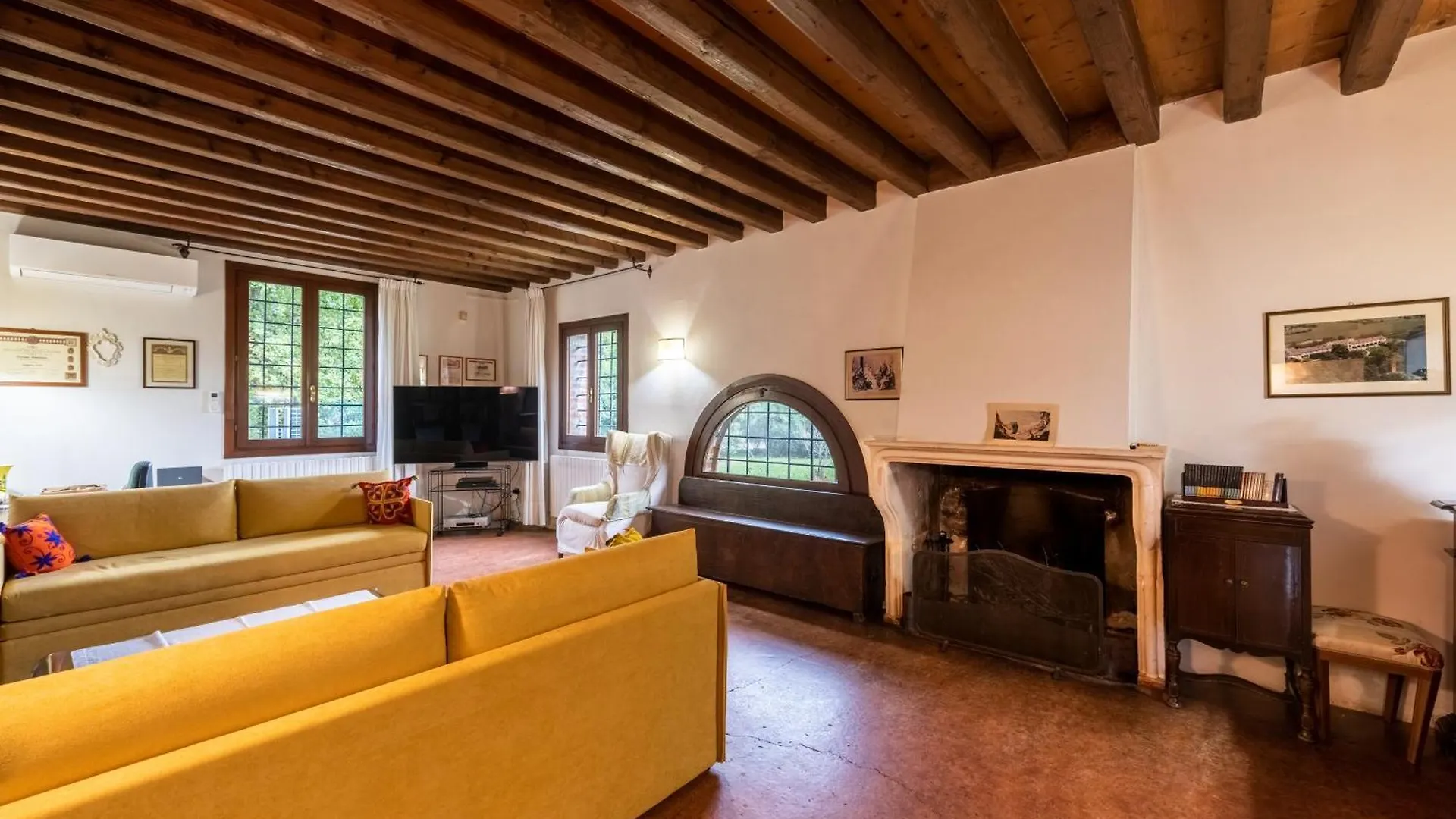 Villa Old Well Country Mansion 3200Squarefeet à San Pietro Viminario